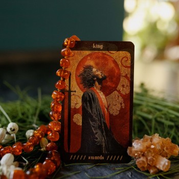 Amber Moon Tarot Kortos Dusserre
